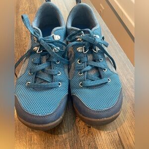 Chaco Blue Kanarra Low Hiking Shoes - Size 8.5